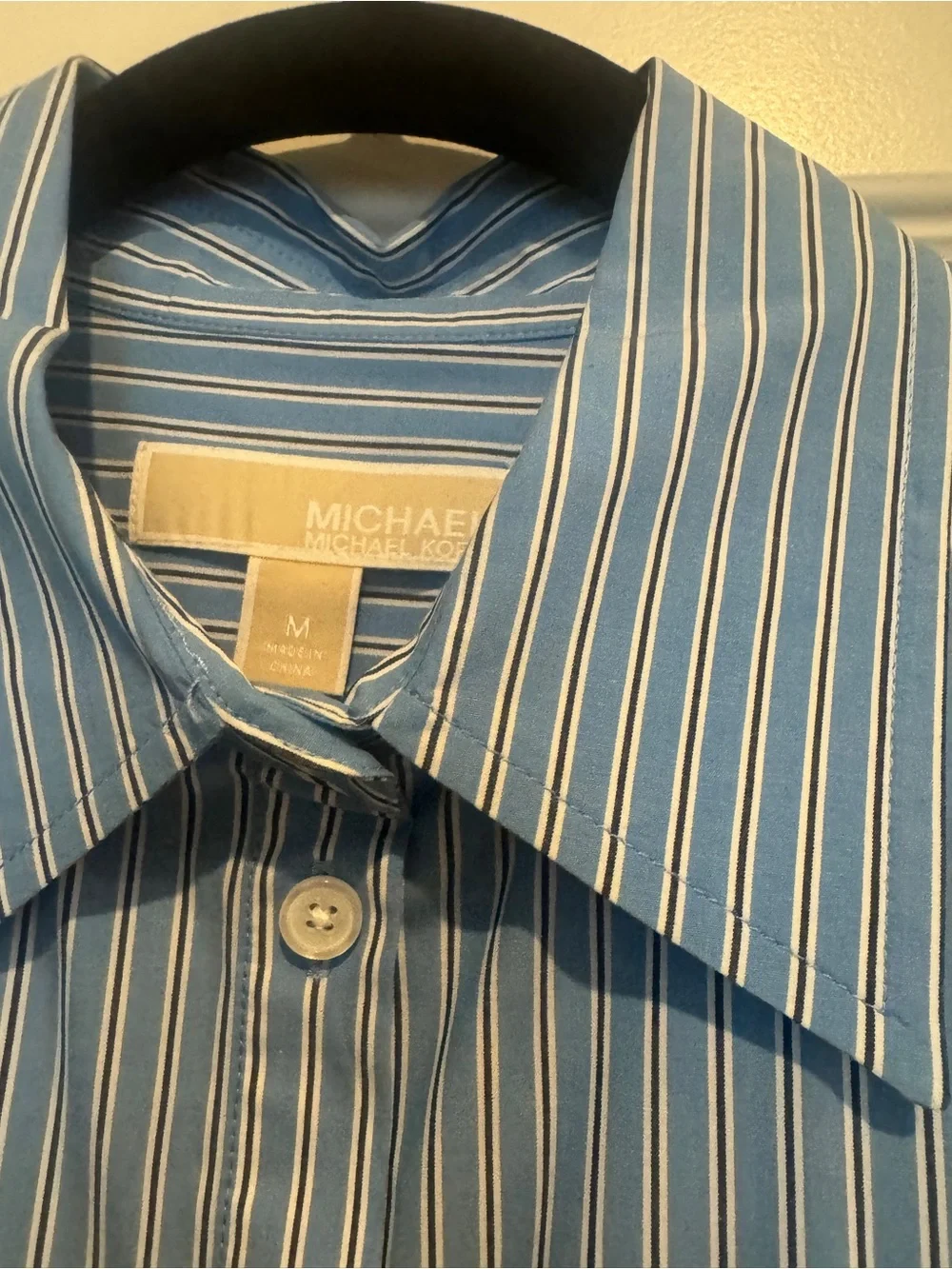Michael Kors classic button